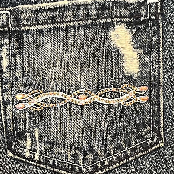 IMMORALITY JEANS Size 27 not worn much. Good shape. Color is still vibrant. - Picture 10 of 15